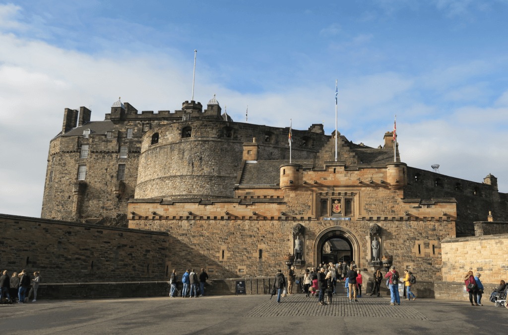 edinburgh-castle